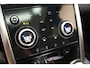 Land Rover Discovery Sport P300e R-Dynamic SE AWD [ Panorama Leder Stoelverwarming Navi ]