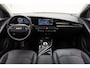 Kia Niro EV e-Niro DynamicLine 64.8 kWh 3-fase [ Navi Adapt.cruise Camera Stoel-en stuurverwarming ]