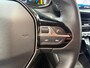 Peugeot e-208 EV Active 50 kWh 92% SOH | Dealer onderhouden | PDC achter | Stoelverwarming | Climate control | Superscherp