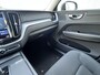 Volvo XC60 2.0 Recharge T6 AWD Business Pro | NL Auto/1e Eig. Voll.Historie/Pano.dak/Navi/Camera/19"/Adapt.Cruise/Apple CarPlay - Android Auto