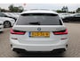 BMW 3-Serie Touring 330e High Executive M-SPORT SHADOW PANORAMADAK MEMORY 360-CAMERA KEY-LESS CARPLAY TREKHAAK