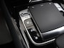 Mercedes-Benz GLB 200 Advantage | Widescreen | Style pakket | Achteruitrijcamera | Getint glas |