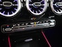 Mercedes-Benz GLB 200 Business Solution AMG | Night | Panoramadak | Memory | Widescreen | Multibeam |