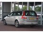 Volvo V70 2.4D Momentum | Navigatie | Cruise | Leer | Export/Handel | NL auto!! |