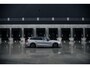 Volvo V60 2.0 T6 Plug-in hybrid AWD Ultra Dark | Heico sportpack voor en achter | Polestar velgen | Black Pack | 360 camera | Harman Kardon Audio |