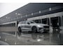 Volvo V60 2.0 T6 Plug-in hybrid AWD Ultra Dark | Heico sportpack voor en achter | Polestar velgen | Black Pack | 360 camera | Harman Kardon Audio |