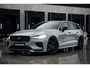 Volvo V60 2.0 T6 Plug-in hybrid AWD Ultra Dark | Heico sportpack voor en achter | Polestar velgen | Black Pack | 360 camera | Harman Kardon Audio |