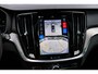 Volvo V60 2.0 T6 Plug-in hybrid AWD Ultra Dark | Heico sportpack voor en achter | Polestar velgen | Black Pack | 360 camera | Harman Kardon Audio |