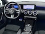 Mercedes-Benz A-klasse 180 Business Solution AMG | Panoramadak | Night pakket | Multibeam |