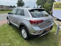 Volkswagen T-Roc 1.5 TSI Life Business ADAPT.CRUISE/CARPLAY/AUTOMAAT