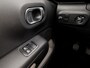 Citroën C3 1.2 PureTech Sport (APPLE CARPLAY, NAVIGATIE, PARKEERSENSOREN, SPORTSTOELEN, GETINT GLAS, LM VELGEN, CRUISE, NIEUWSTAAT)