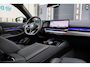 BMW M5 5-Serie Touring (g61) 728pk xDrive | Marina Bay Blue | Bowers & Wilkins | Carbon | Trekhaak | M Drive Prof |
