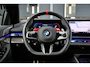 BMW M5 5-Serie Touring (g61) 728pk xDrive | Marina Bay Blue | Bowers & Wilkins | Carbon | Trekhaak | M Drive Prof |