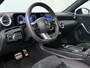 Mercedes-Benz A-klasse 180 Business Solution AMG | Panoramadak | Night pakket | Multibeam |