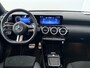 Mercedes-Benz A-klasse 180 Business Solution AMG | Panoramadak | Night pakket | Multibeam |