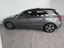 Mercedes-Benz A-klasse 180 Business Solution Luxury | Trekhaak | Panoramadak |