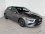 Mercedes-Benz A-klasse 180 Business Solution Luxury | Trekhaak | Panoramadak |