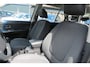 Kia Carens 2.0 CVVT X-ecutive , Clima , Trekhaak ,PDC