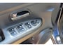 Kia Carens 2.0 CVVT X-ecutive , Clima , Trekhaak ,PDC