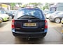 Kia Carens 2.0 CVVT X-ecutive , Clima , Trekhaak ,PDC