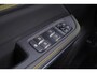 Lynk & Co 01 1.5 More - Parkeercamera achter - LED Koplampen met actieve grootlichtregeling - Buitenspiegels elektrisch inklapbaar en verwarmbaar - Verwarmde voorstoelen - 15,4 Inch display - Bekleding ECONYL - Apple Carplay & Android Auto - Achterbank 60/40 inklapbaar - ISOFIX - Dakrails - 19' LMV