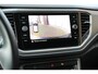 Volkswagen T-Roc 1.5 TSI 150pk DSG Style Navigatie Apple Carplay Android Auto Camera Parkeersensoren Adaptive Cruise Control Stoelverwarming Climate Control Lichtmetalen velgen