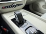 Volvo V60 2.0 B3 177pk Core / Adaptieve cruise control / Camera achter / BLIS / Elektrische achterklep / Keyles entry /