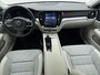 Volvo V60 2.0 B3 177pk Core / Adaptieve cruise control / Camera achter / BLIS / Elektrische achterklep / Keyles entry /