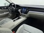 Volvo V60 2.0 B3 177pk Core / Adaptieve cruise control / Camera achter / BLIS / Elektrische achterklep / Keyles entry /