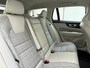 Volvo V60 2.0 B3 177pk Core / Adaptieve cruise control / Camera achter / BLIS / Elektrische achterklep / Keyles entry /