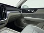 Volvo V60 2.0 B3 177pk Core / Adaptieve cruise control / Camera achter / BLIS / Elektrische achterklep / Keyles entry /