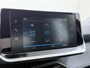 Peugeot e-2008 SUV Active 50kWh 136pk | Accu 93% | 3-Fase | Navigatie via Apple Carplay en Android auto | Camera achter | Automatische airco | Cruise control