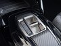 Peugeot e-2008 SUV Active 50kWh 136pk | Accu 93% | 3-Fase | Navigatie via Apple Carplay en Android auto | Camera achter | Automatische airco | Cruise control