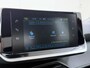Peugeot e-2008 SUV Active 50kWh 136pk | Accu 93% | 3-Fase | Navigatie via Apple Carplay en Android auto | Camera achter | Automatische airco | Cruise control