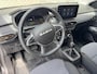Dacia Jogger 1.6 Hybrid 140 Extreme 7p. | Trekhaak | Achteruitrijcamera | Apple CarPlay / Android Auto | Climate Control |
