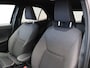 Toyota Yaris Cross 1.5 Hybrid 130 Dynamic | Stoelverwarming | Stuurwielverwarming | Apple Carplay & Android Auto |