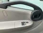 Nissan NT400 32.12 2.5 dCi 250 Kipper Trekhaak 2000 kg 3 Zits Bakmaat L.310/B.190/H0.30 CM EURO 5
