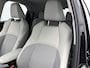Toyota Yaris 1.5 Hybrid Executive | JBL | Head-Up Display | Dodehoek detectie | Stoel+stuurverwarming | Parkeersensoren voor+achter | Licht kleur interieur | Apple CarPlay/Android auto | Navigatie |