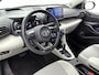 Toyota Yaris 1.5 Hybrid Executive | JBL | Head-Up Display | Dodehoek detectie | Stoel+stuurverwarming | Parkeersensoren voor+achter | Licht kleur interieur | Apple CarPlay/Android auto | Navigatie |