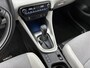 Toyota Yaris 1.5 Hybrid Executive | JBL | Head-Up Display | Dodehoek detectie | Stoel+stuurverwarming | Parkeersensoren voor+achter | Licht kleur interieur | Apple CarPlay/Android auto | Navigatie |