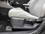 Toyota Yaris 1.5 Hybrid Executive | JBL | Head-Up Display | Dodehoek detectie | Stoel+stuurverwarming | Parkeersensoren voor+achter | Licht kleur interieur | Apple CarPlay/Android auto | Navigatie |