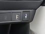 Toyota Yaris 1.5 Hybrid Executive | JBL | Head-Up Display | Dodehoek detectie | Stoel+stuurverwarming | Parkeersensoren voor+achter | Licht kleur interieur | Apple CarPlay/Android auto | Navigatie |