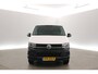Volkswagen Transporter 2.0 TDI L2H1 140PK | Airco | Cruise | Trekhaak | 3 Zits | Sidebars