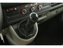 Volkswagen Transporter 2.0 TDI L2H1 140PK | Airco | Cruise | Trekhaak | 3 Zits | Sidebars
