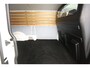 Volkswagen Transporter 2.0 TDI L2H1 140PK | Airco | Cruise | Trekhaak | 3 Zits | Sidebars