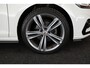 Volkswagen Golf Variant 1.5 TSI 150pk 2x R-Line Trekhaak Camera LED Keyless Navigatie Virtual Cockpit
