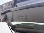 Volvo XC40 T5 262pk R-Design /  Camera rondom / Panorama dak / Harman en Kardon audio / Elektrische verstelbare stoelen / Trekhaak /
