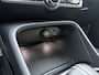 Volvo XC40 T5 262pk R-Design /  Camera rondom / Panorama dak / Harman en Kardon audio / Elektrische verstelbare stoelen / Trekhaak /