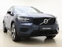 Volvo XC40 T5 262pk R-Design /  Camera rondom / Panorama dak / Harman en Kardon audio / Elektrische verstelbare stoelen / Trekhaak /