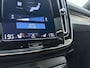 Volvo XC40 T5 262pk R-Design /  Camera rondom / Panorama dak / Harman en Kardon audio / Elektrische verstelbare stoelen / Trekhaak /
